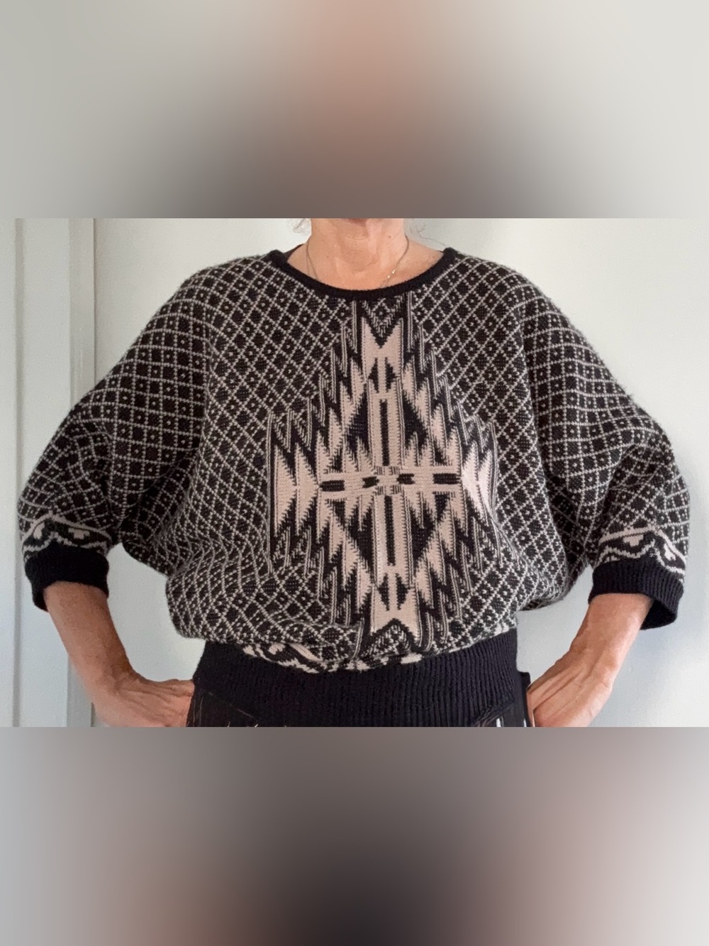 Vintage Beldoch Popper Geometric Winged Crew/Scooped Neck Sweater. Made in USA